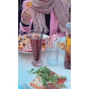 Meet your Posher, Maryem